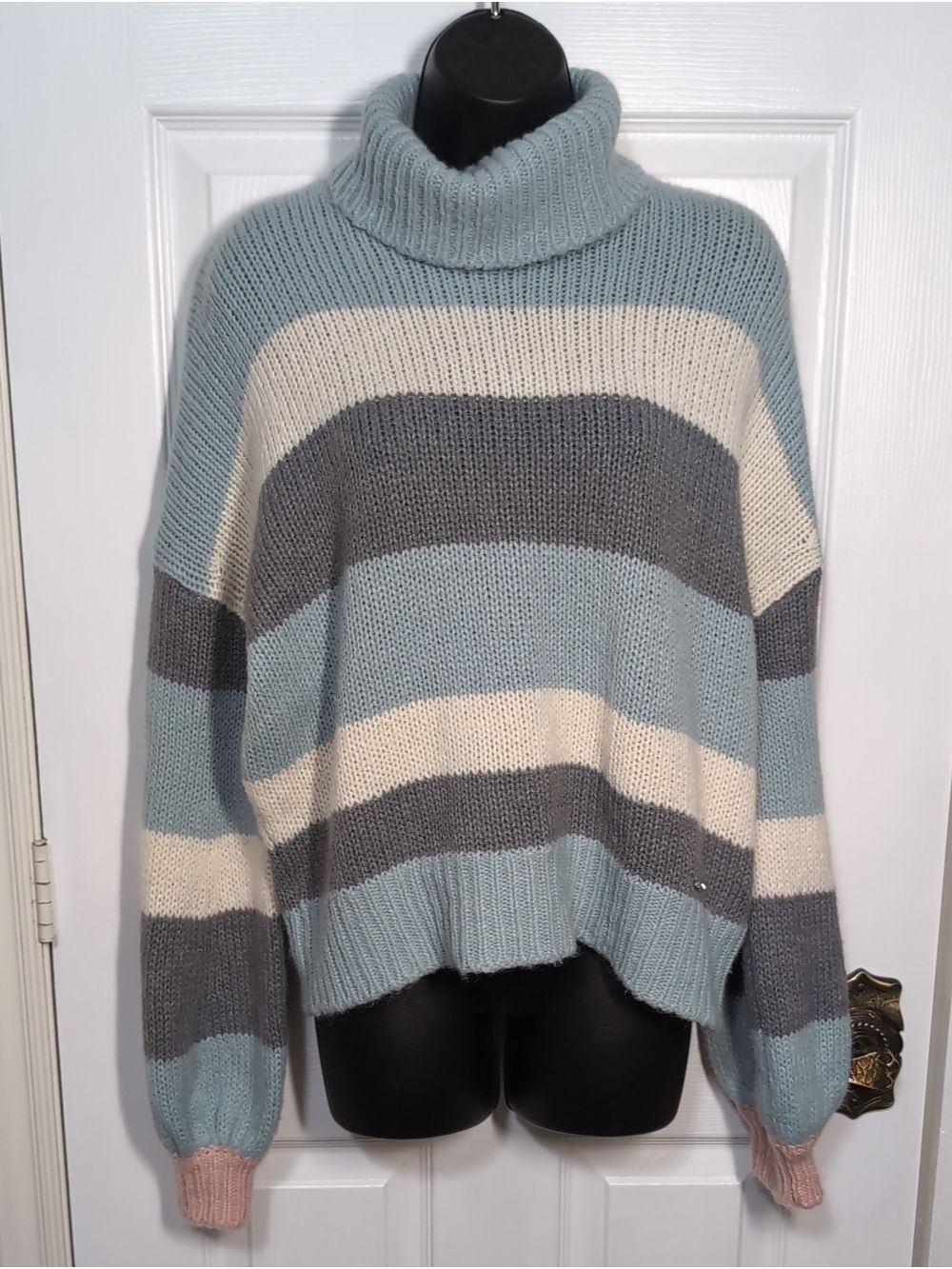 Ted Baker London Mohair Blend Women's Slouchy Turtleneck Sweater Size Medium